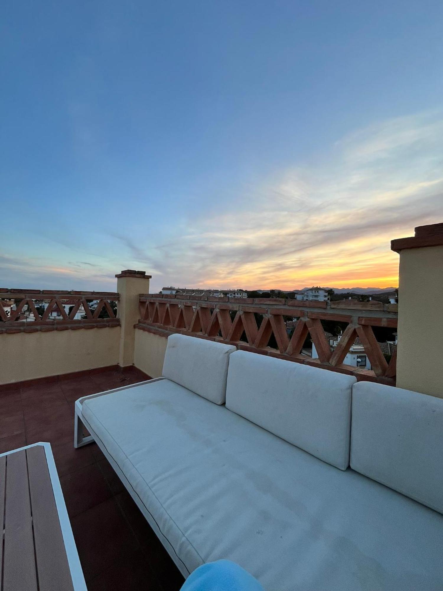 Luxury 5 Min To The With Sea View And Private Pool Fuengirola